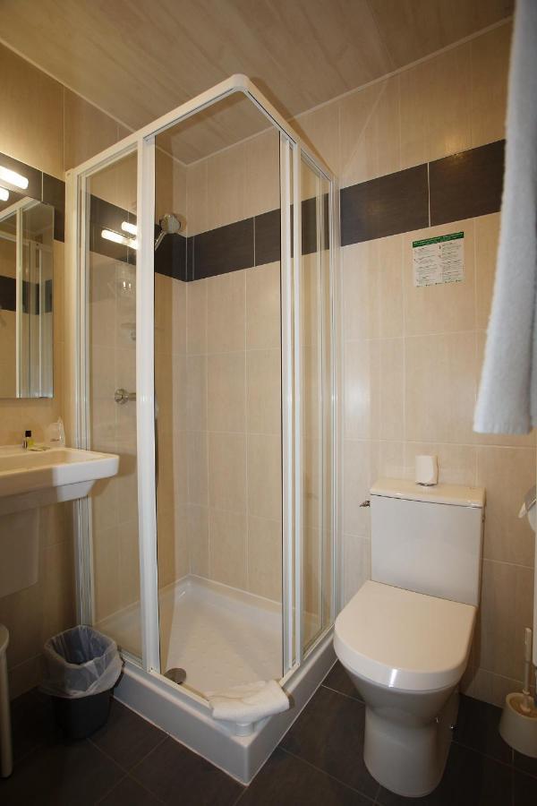 Contact Hotel - Hotel Le Lion D'Or Lamballe Zewnętrze zdjęcie