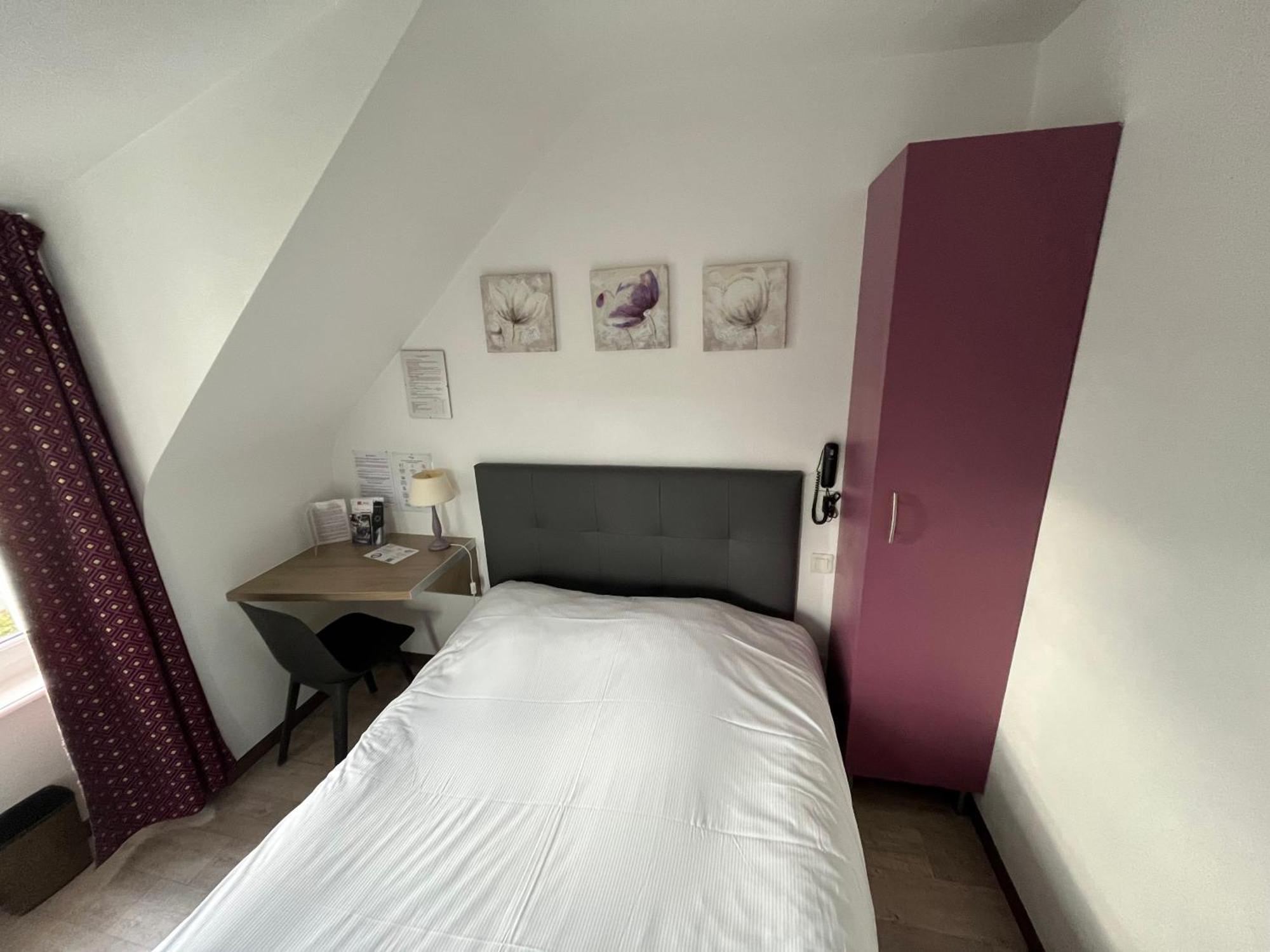 Contact Hotel - Hotel Le Lion D'Or Lamballe Zewnętrze zdjęcie