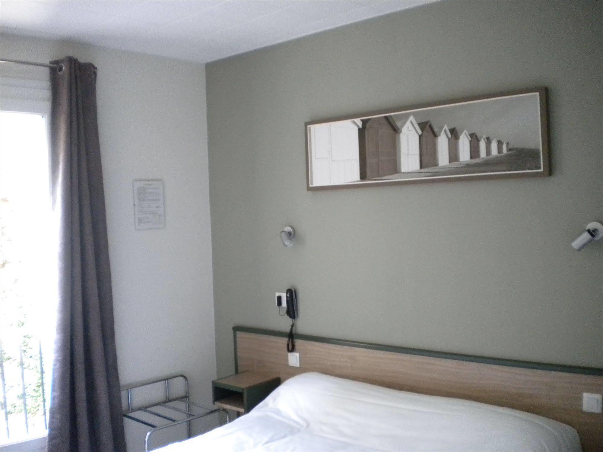 Contact Hotel - Hotel Le Lion D'Or Lamballe Zewnętrze zdjęcie